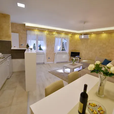 Centar Bg Daire Belgrad